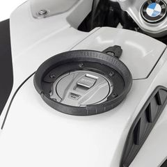 GIVI BF17 Σύστημα Κλειδώματος Τσάντας Ρεζερβουάρ Για BMW R1200GS/R1250GSBF17