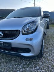 Smart ForFour 2017-thumb-4
