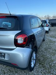 Smart ForFour 2017-thumb-11