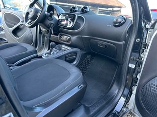 Smart ForFour 2017-thumb-16