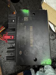 GLK x204 Γνήσια Πλακέτα κοτσαδόρου