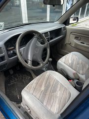 Mazda Demio 2000-thumb-3