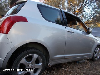 Suzuki Swift 2007 1328 CC  -thumb-3