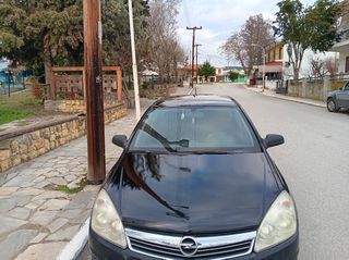 Opel Astra 2008-thumb-3