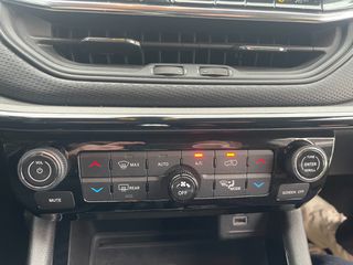 Jeep Compass 2022 DIESEL NIGHT EAGLE 1.6lt 130hp-thumb-15