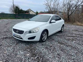 Volvo S60 2011