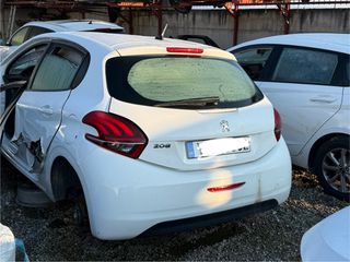 PEUGEOT 208 ΠΙΣΩ ΤΖΑΜΟΠΟΡΤΑ ΤΡΟΠΕΤΟ
