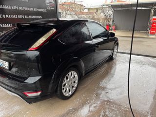 Ford Focus 2010 LOOK RS-thumb-2