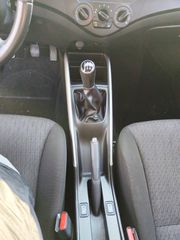 Suzuki Baleno 2016-thumb-12