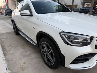 Mercedes-Benz GLC 300 2020 COUPE *AMG* 4MATIC 9G-TRONIC-thumb-6