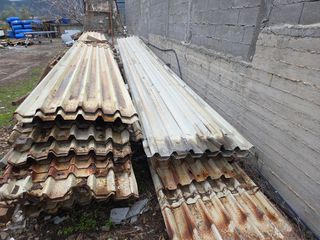 Λαμαρίνες Υποστέγων