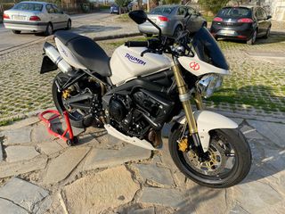 Triumph Street Triple 675 2009