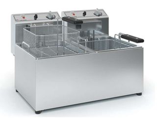 Φριτέζα ηλεκτρική διπλή 7+7lt Ισχύς: 2 x 3800W/230V ΔΙΑΣΤΑΣΕΙΣ ΣΥΣΚΕΥΗΣ 56χ43χ38cm ΔΙΑΣΤΑΣH ΚΑΛΑΘΙΟΥ (2τεμ/συσκευή) 24χ22χ11cm φριτεζα ηλεκτρικη διπλη