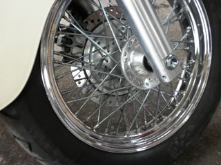 ΤΡΟΧΟΣ ΕΜΠΡΟΣ ΣΑΝ ΚΑΙΝΟΥΡΙΟΣ ΓΙΑ SUZUKI SHADOW VT750  ##ΜΟΤΟ ΚΟΡΔΑΛΗΣ##