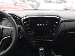 Isuzu D-Max 2025 ARENA AUTO-thumb-9