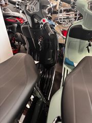 Piaggio Primavera 125 2026 30 ΜΗΝΕΣ ΑΤΟΚΟ KALEMIS.GR-thumb-3