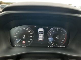 Volvo XC40 2019 1.5 T3 Geartronic Momentum ΕΛΛΗΝΙΚΟ 1ο χέρι-thumb-5