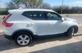 Volvo XC40 2019 1.5 T3 Geartronic Momentum ΕΛΛΗΝΙΚΟ 1ο χέρι-thumb-3