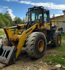 Φορτωτής Με Λάστιχα Komatsu 2009 WA 430