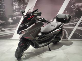 Honda 2026 FORZA 350 special color smart top box-thumb-1