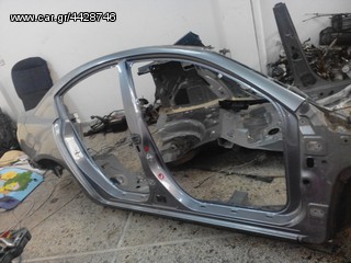 πισω δεξι φτερο+θολος+κολονα απο Mazda 3 Sedan 2006