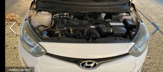 Hyundai i 20 2013 1,2  SOUND EDITION-thumb-9