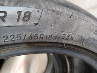 Michelin 225 45R 18-thumb-1