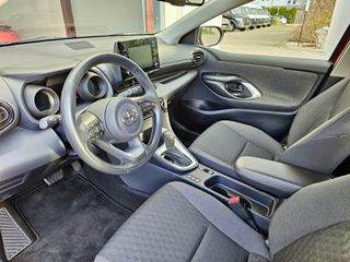Toyota Yaris 2021 1.5 HYBRID key less navi clima-thumb-8