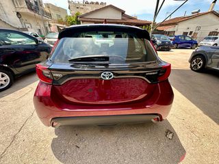 Toyota Yaris 2021 1.5 HYBRID key less navi clima-thumb-4