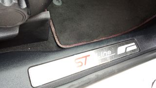 Ford Kuga 2020 1.5 Diesel EcoBlue ST-Line-thumb-17