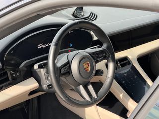 Porsche Taycan 2021 4S Performance Plus-thumb-7