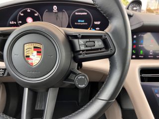 Porsche Taycan 2021 4S Performance Plus-thumb-35