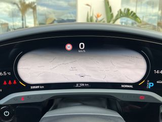 Porsche Taycan 2021 4S Performance Plus-thumb-42