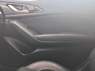 Mazda 3 2016 Hatchback BM 1.5 Skyactive-D / Nakama Edition-thumb-23