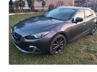 Mazda 3 2016 Hatchback BM 1.5 Skyactive-D / Nakama Edition-thumb-1