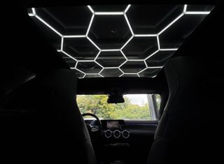 Mercedes-Benz A 250 2021 eAMG/Panorama/Digital-thumb-9