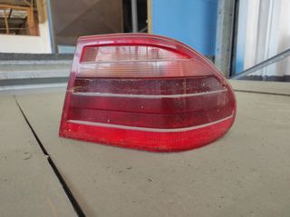 ΦΑΝΆΡΙ ΠΊΣΩ ΔΕΞΊ MERCEDES E