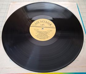 LIPS / Gold - ЛИПС / Голд – Вокальный дуэт «ЛИПС» и ВИА «Голд» в Москве  LP-thumb-3