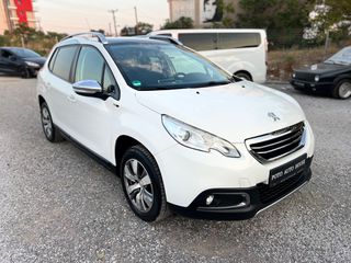 Peugeot 2008 2015 1.2 PURETECH PANORAMA-thumb-3