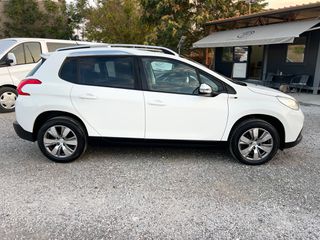 Peugeot 2008 2015 1.2 PURETECH PANORAMA-thumb-4