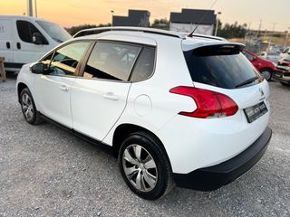 Peugeot 2008 2015 1.2 PURETECH PANORAMA-thumb-7