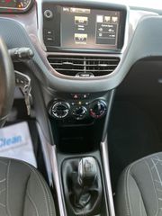 Peugeot 2008 2015 1.2 PURETECH PANORAMA-thumb-19