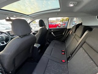 Peugeot 2008 2015 1.2 PURETECH PANORAMA-thumb-20