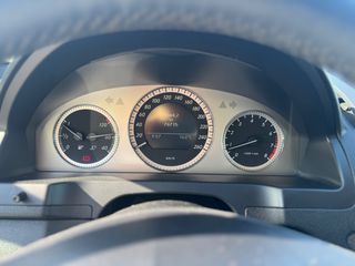 Mercedes-Benz C 200 2009 AVANTGARDE-thumb-8