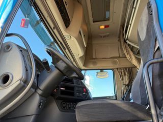 DAF 2015-thumb-7