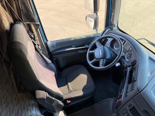 DAF 2015-thumb-14