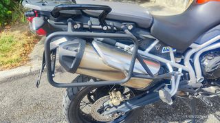 Triumph Tiger 800 XC 2011-thumb-10