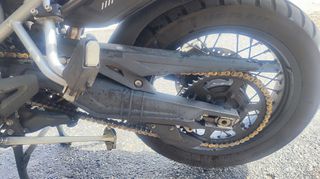 Triumph Tiger 800 XC 2011-thumb-11