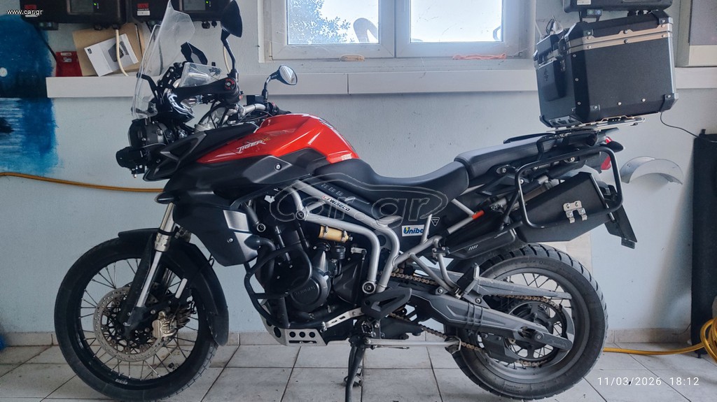 Triumph Tiger 800 XC 2011