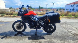 Triumph Tiger 800 XC 2011-thumb-3